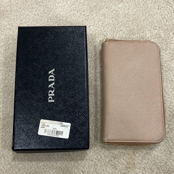 PRADA Saffiano long Wallet - Picture 5 of 15